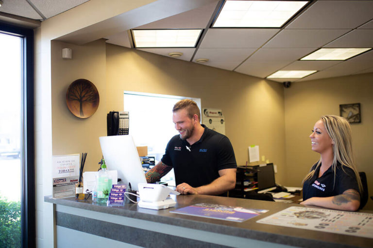 Roseville MN Auto Repair Woodbury Mechanic Oil Changes